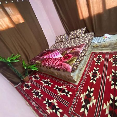 Dana Guesthouse Экстерьер фото